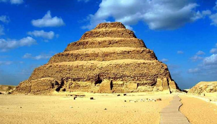 Pyramiden Ausflug nach Sakkara, Dahschur, Gizeh per Flug ab Hurghada