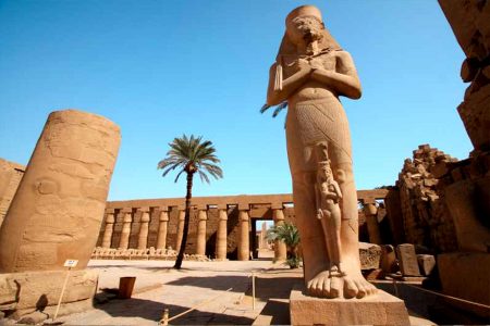 Ausflug Makadi bay Luxor Ins Tal der Könige mit Minibus