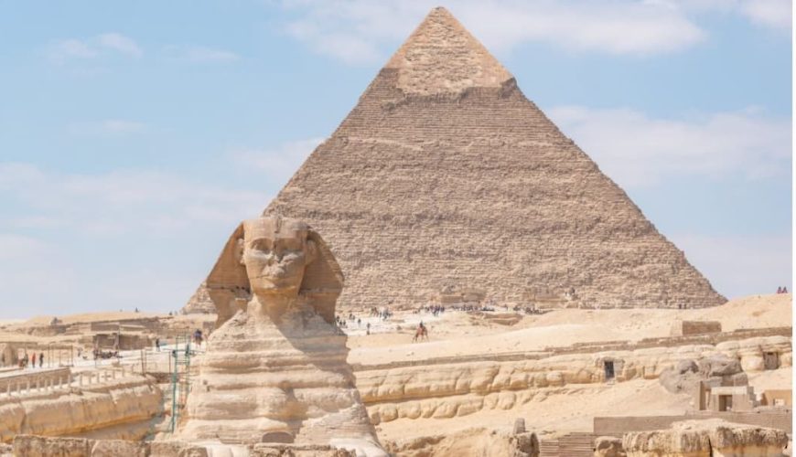 Tagesausflug- von Hurghada- nach- Kairo mit Mini Bus